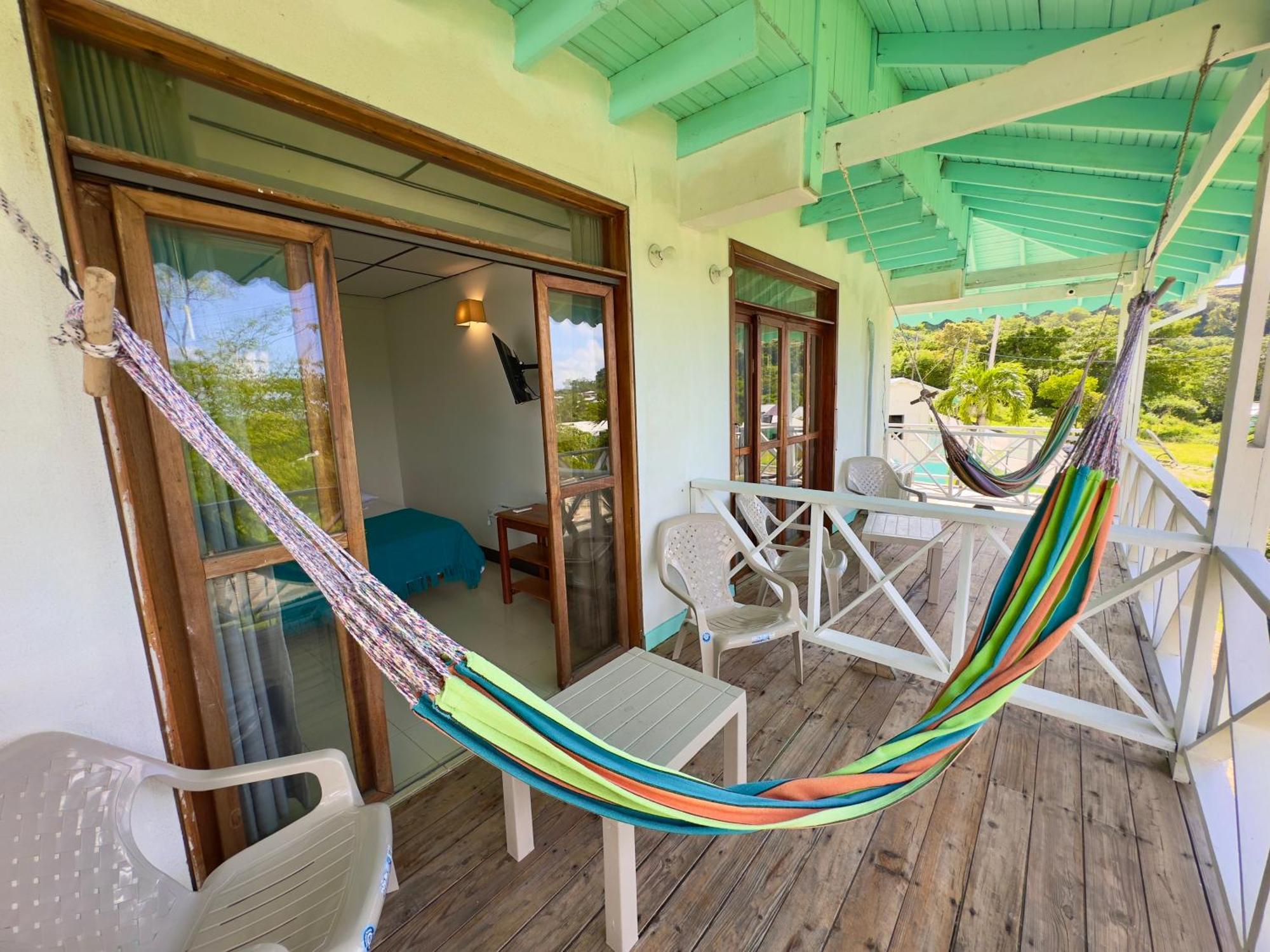 South West Bay Cabanas Fresh Water Bay Ngoại thất bức ảnh